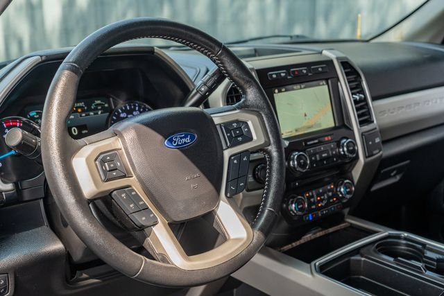 Used 2018 Ford F350 Lariat w/ Lariat Ultimate Package AWD/4WD image 24