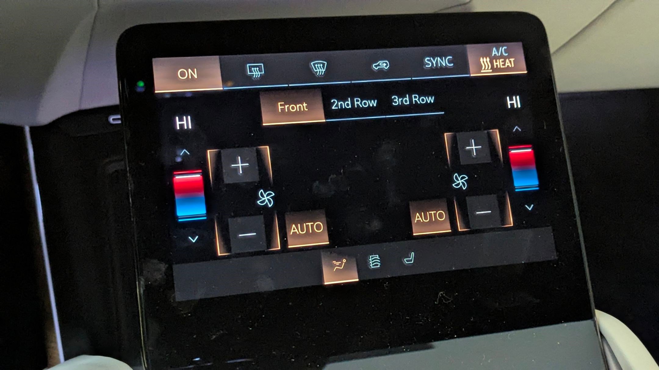 New 2026 Cadillac Vistiq Sport image 25