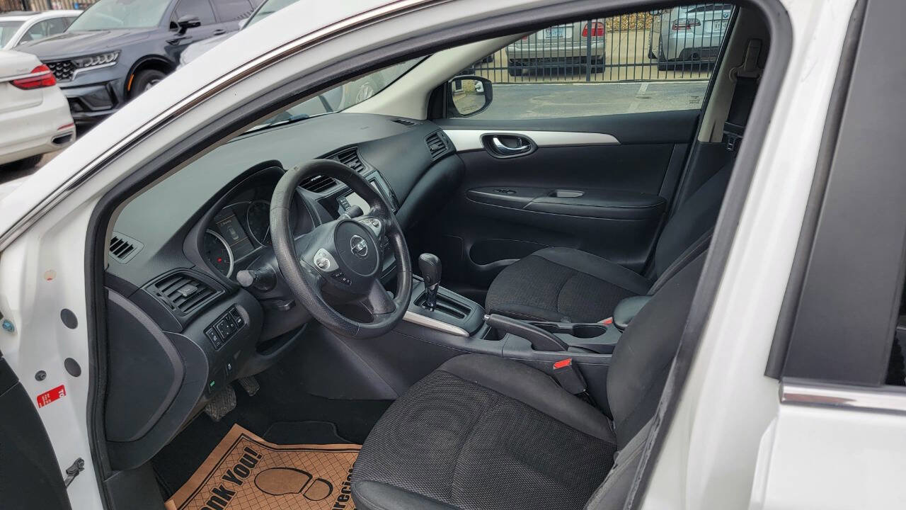 Used 2019 Nissan Sentra S w/ Appearance Package image 19