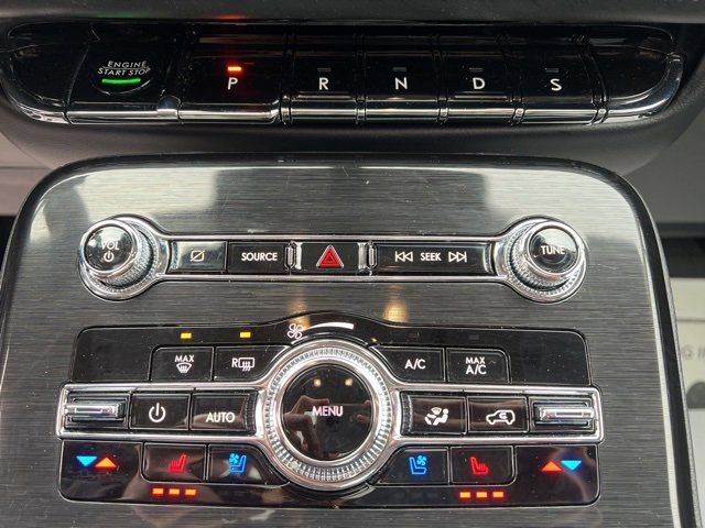 Used 2023 Lincoln Nautilus Reserve image 26