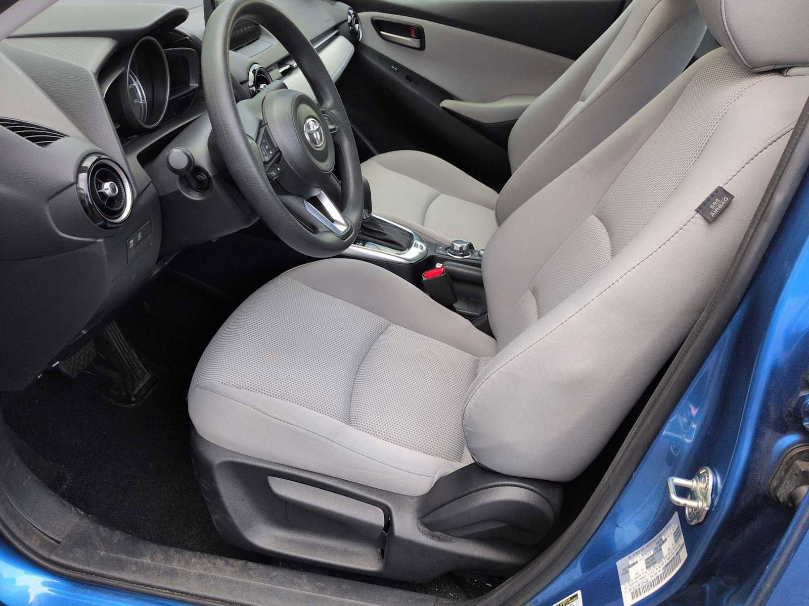 Used 2019 Toyota Yaris LE image 17