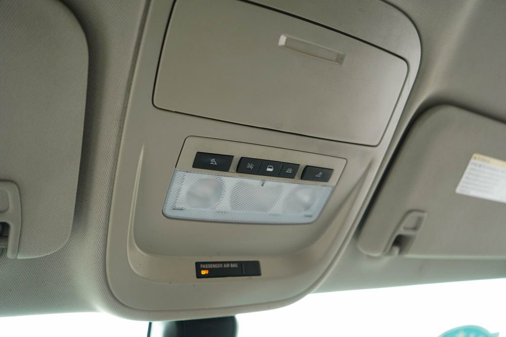 Used 2020 Chevrolet Colorado LT AWD/4WD image 11