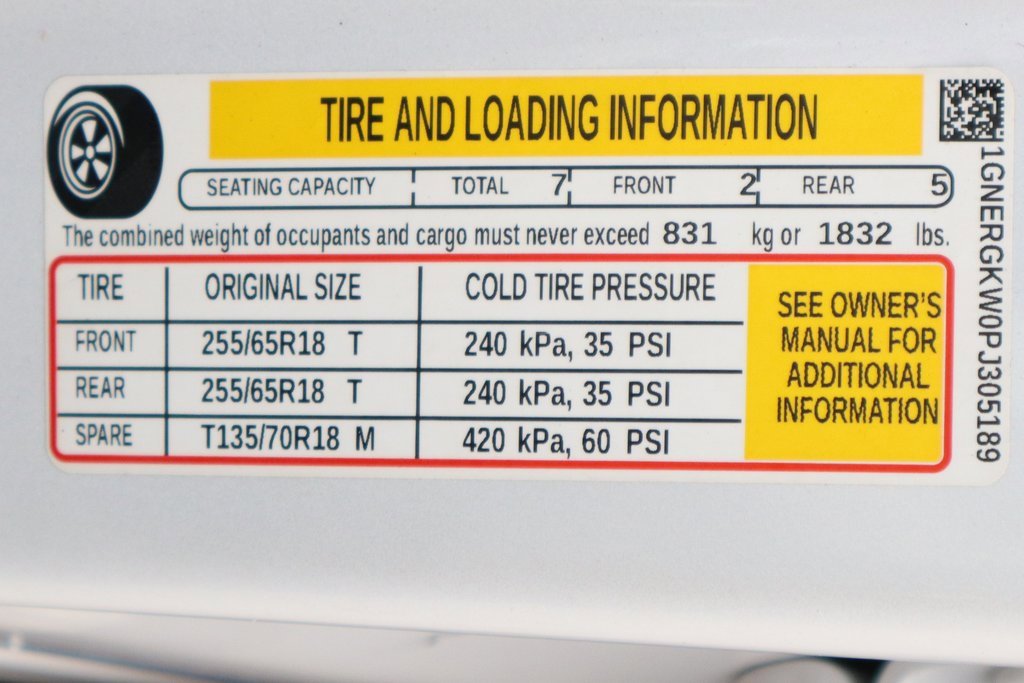 Used 2023 Chevrolet Traverse LT image 48