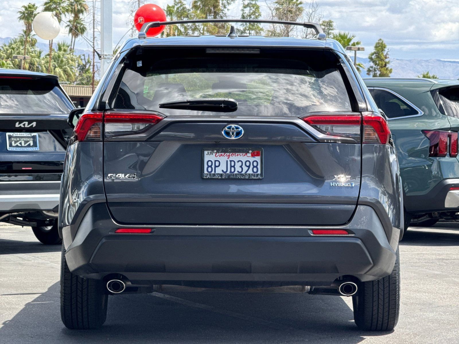 Used 2020 Toyota RAV4 XLE w/ All Weather Liner Package AWD/4WD image 4