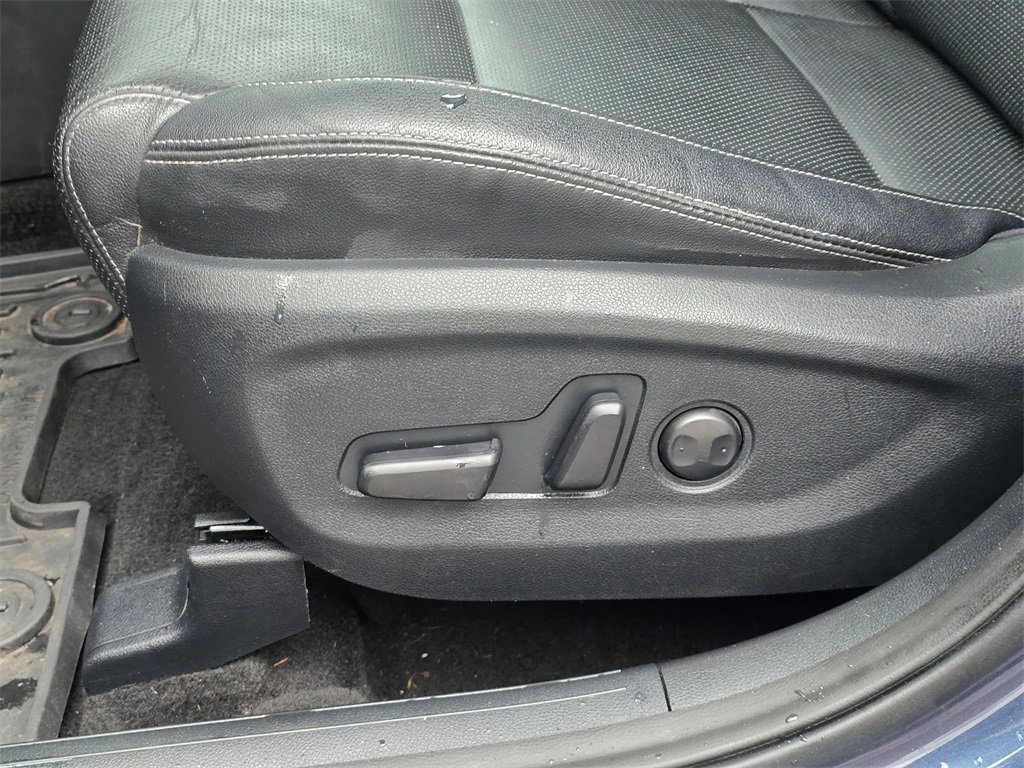 Used 2022 Kia Sportage EX w/ EX Technology Package image 13