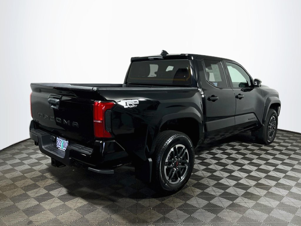 Certified 2025 Toyota Tacoma TRD Sport AWD/4WD image 7