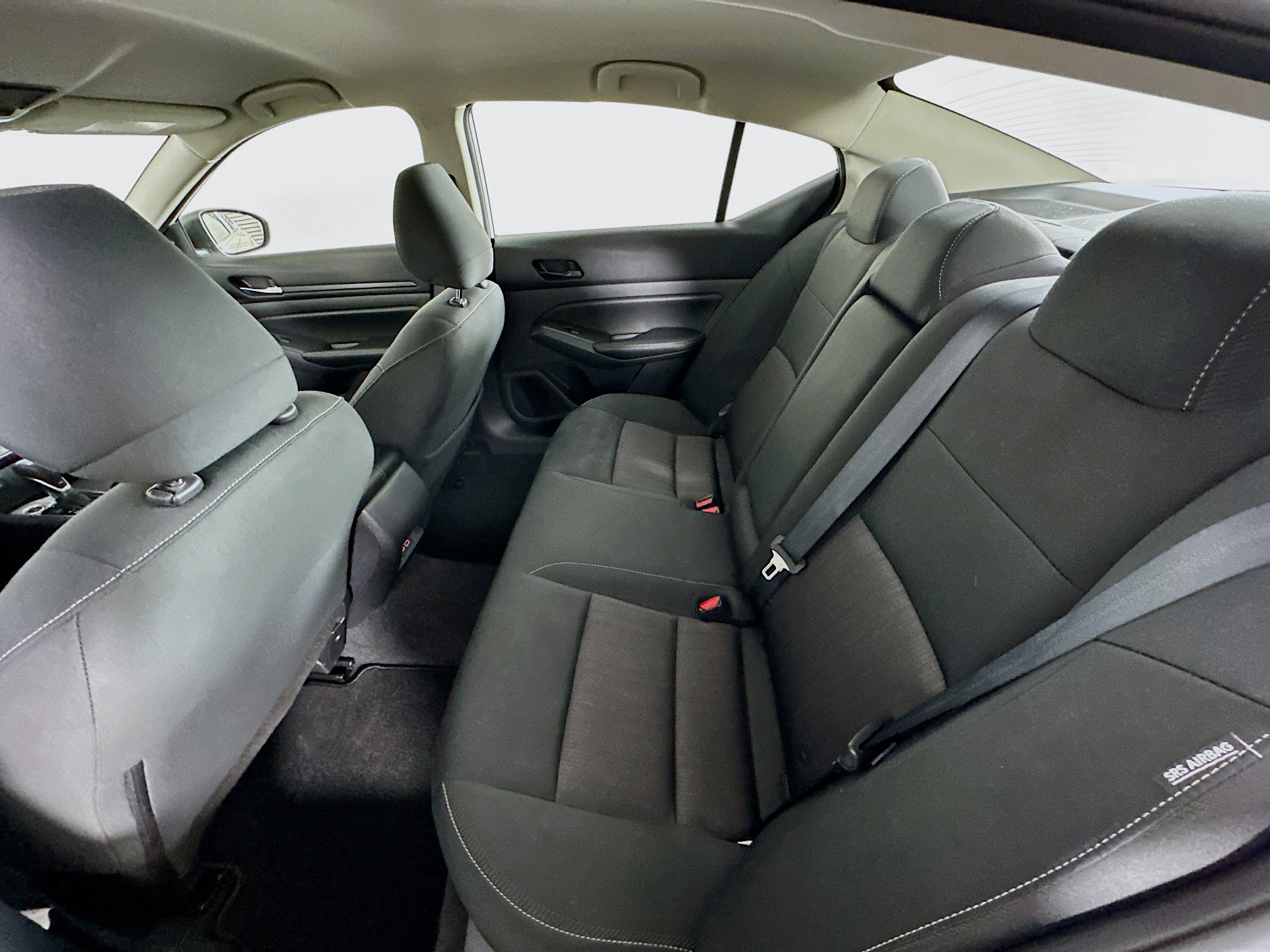 Used 2025 Nissan Altima 2.5 SV image 25