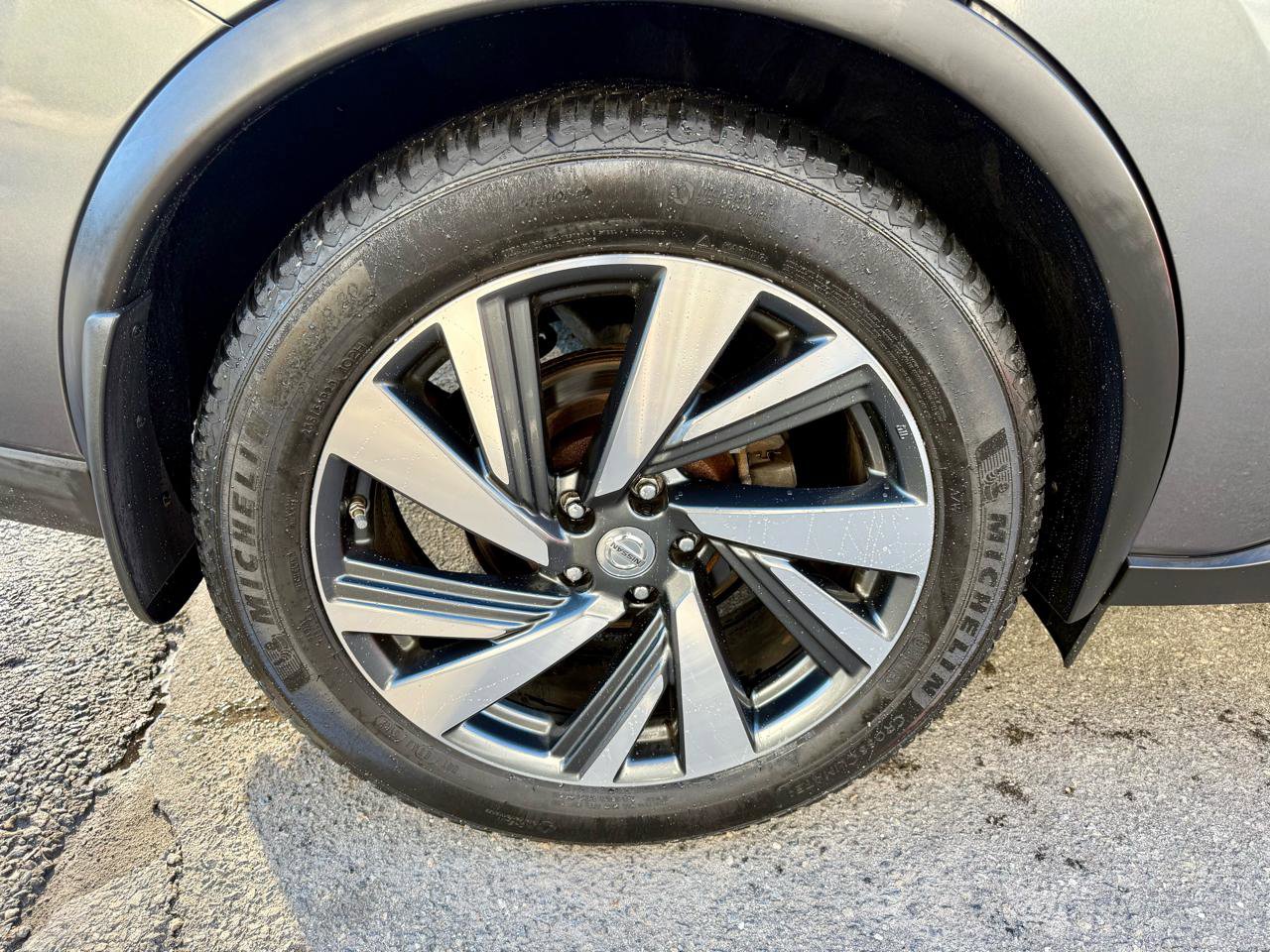 Used 2015 Nissan Murano Platinum w/ Platinum Technology Package AWD/4WD image 11