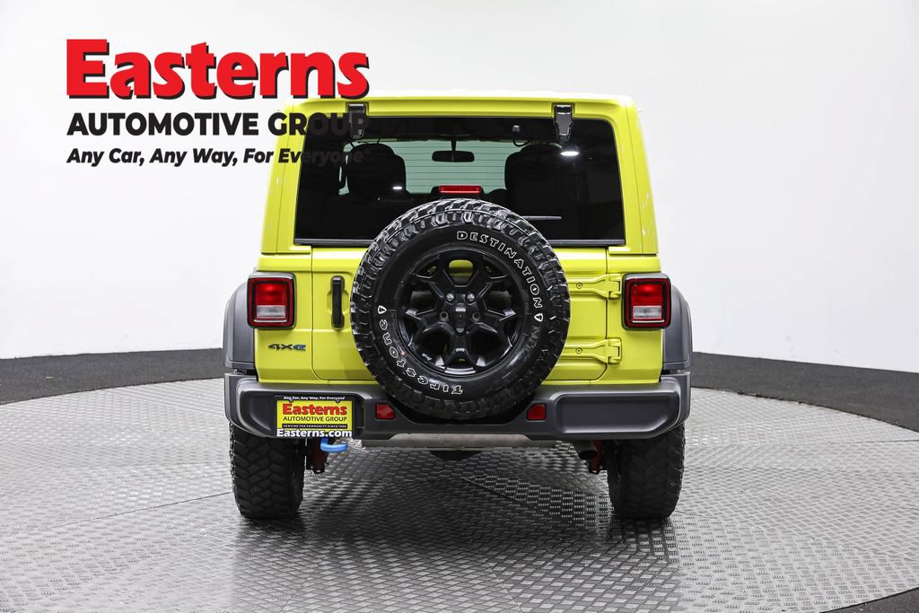 Used 2023 Jeep Wrangler Unlimited w/ Cold Weather Group AWD/4WD image 6