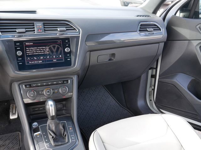 Used 2020 Volkswagen Tiguan SEL Premium R-Line w/ 3rd Row Seat Package image 23