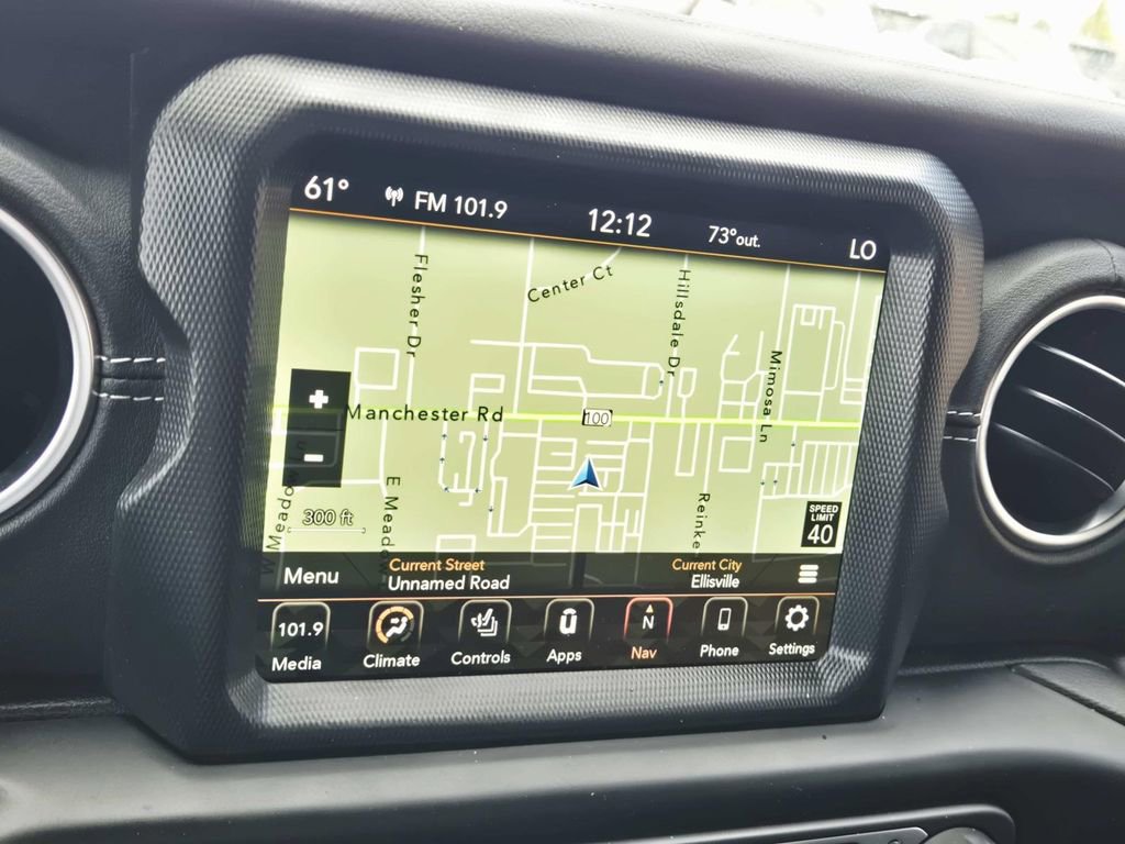 Used 2023 Jeep Wrangler Unlimited Sahara w/ Cold Weather Group AWD/4WD image 33