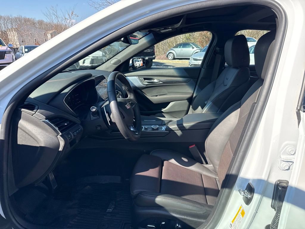 Certified 2024 Cadillac CT5 Sport image 3