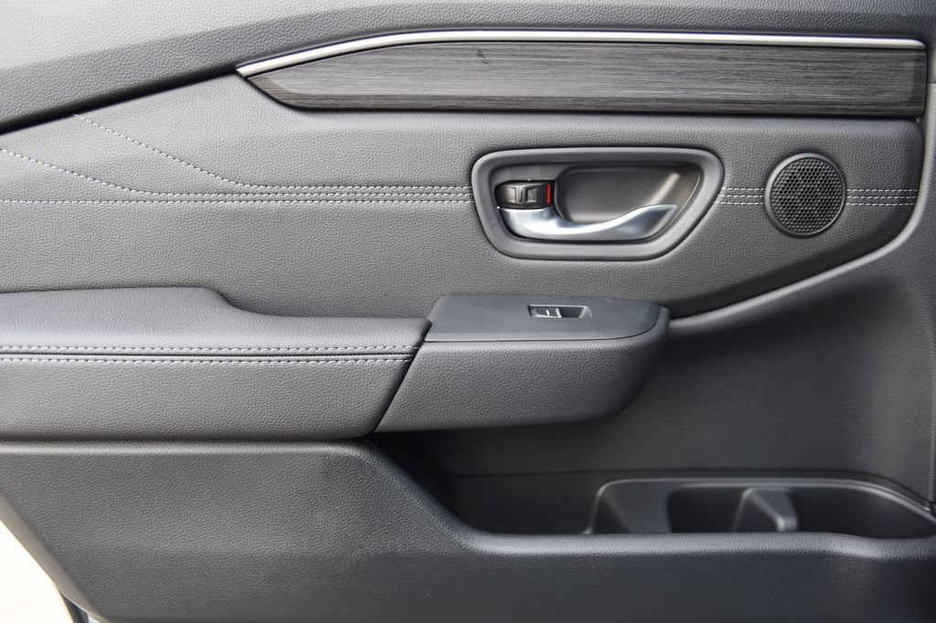 New 2026 Honda Pilot Touring image 28