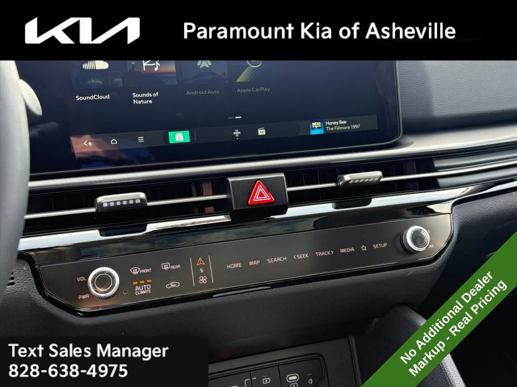 New 2026 Kia Sportage EX w/ EX Panorama Roof Package image 11
