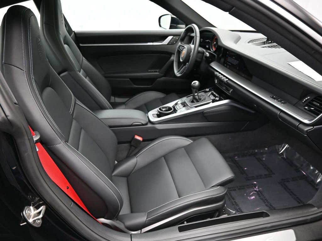 Used 2024 Porsche 911 Carrera S image 21