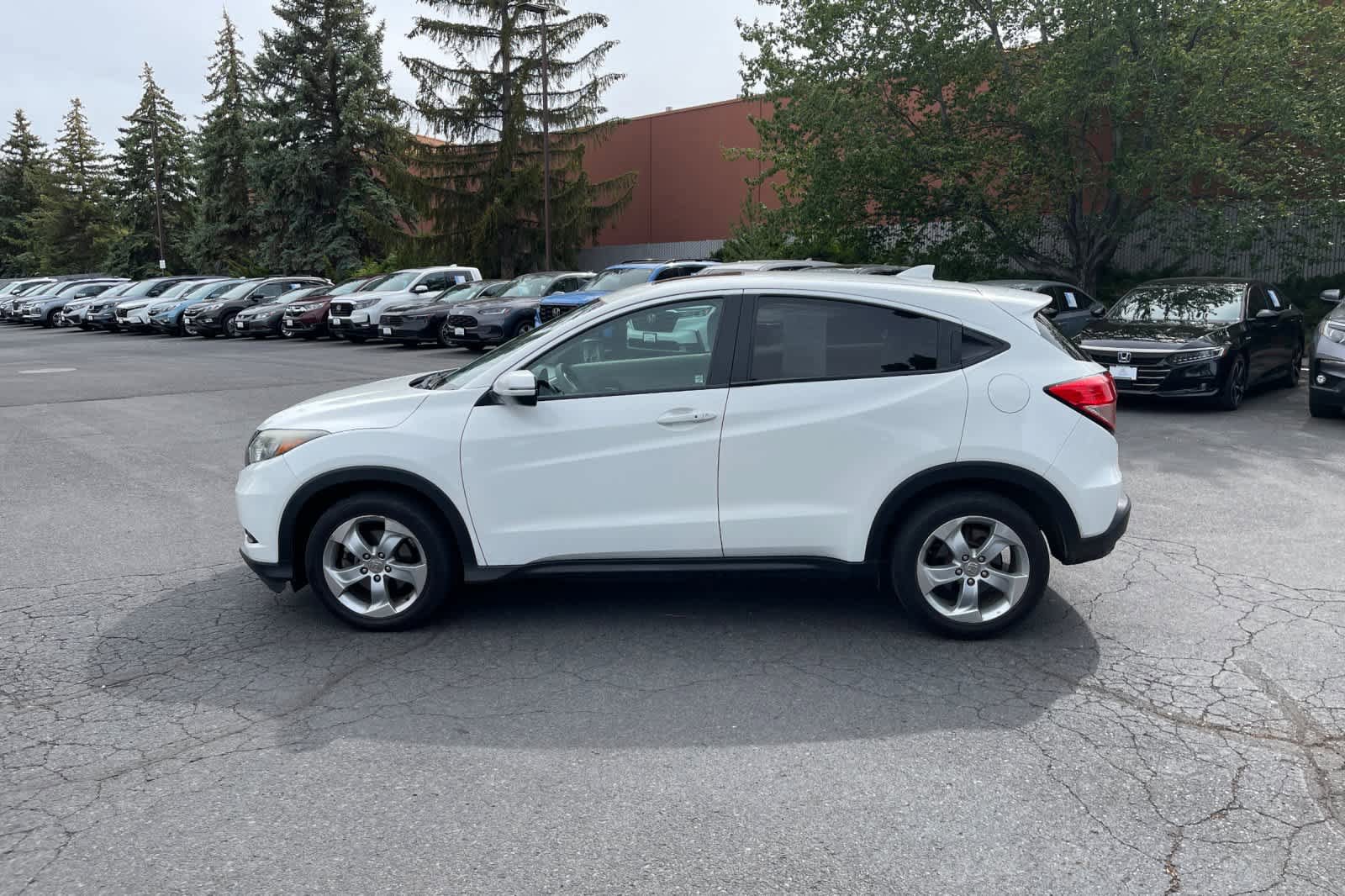 Used 2016 Honda HR-V EX video 2