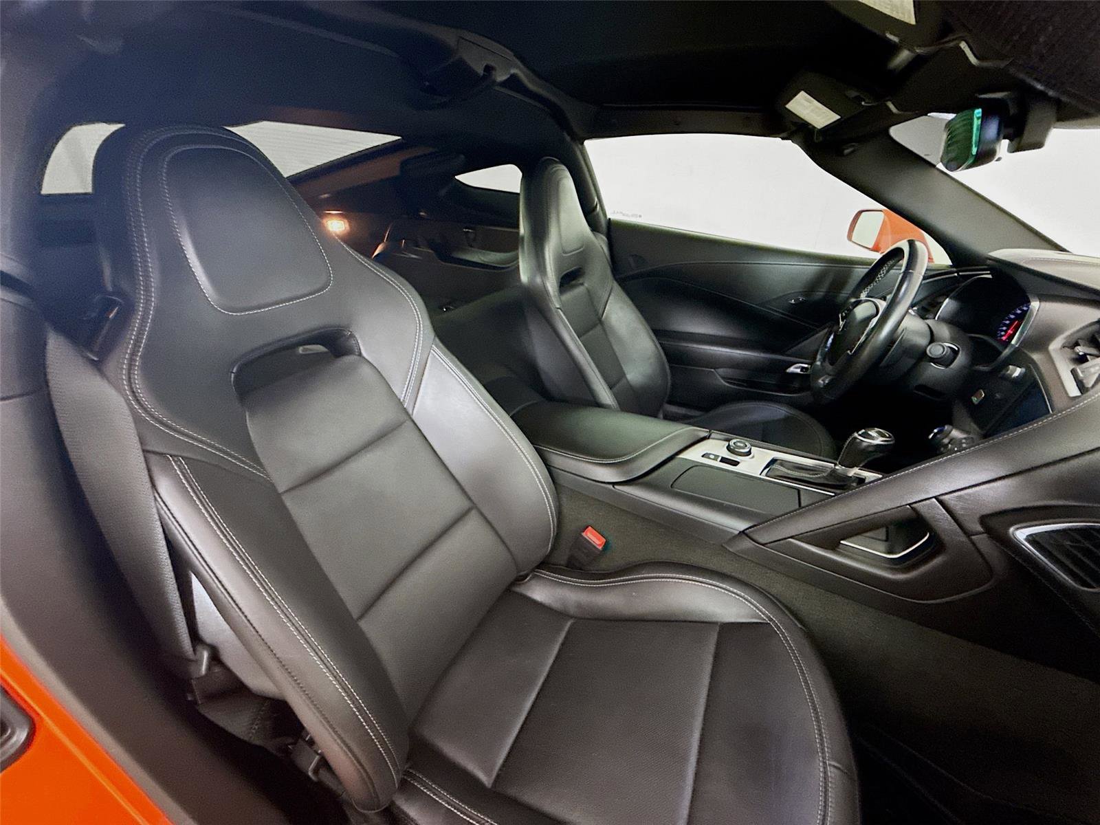 Used 2019 Chevrolet Corvette Stingray Coupe w/ 1LT image 30