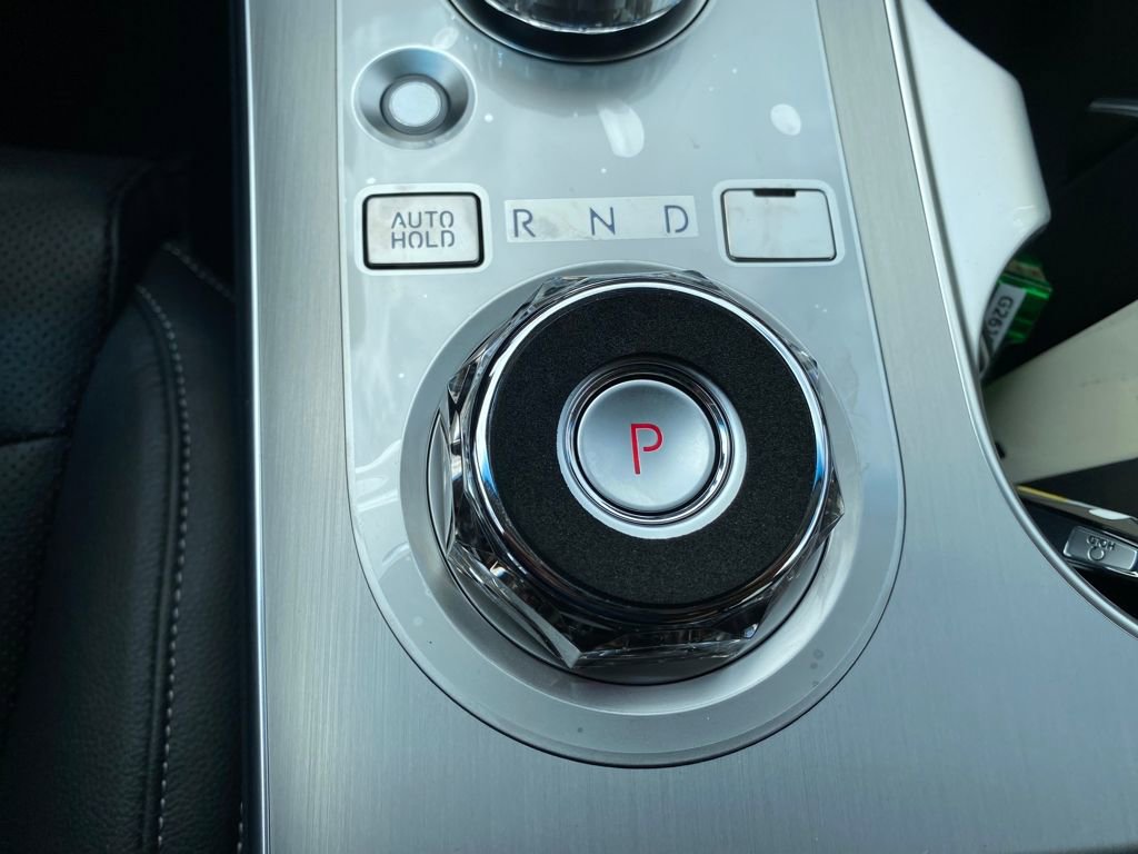 New 2026 Genesis GV70 2.5T Select image 17