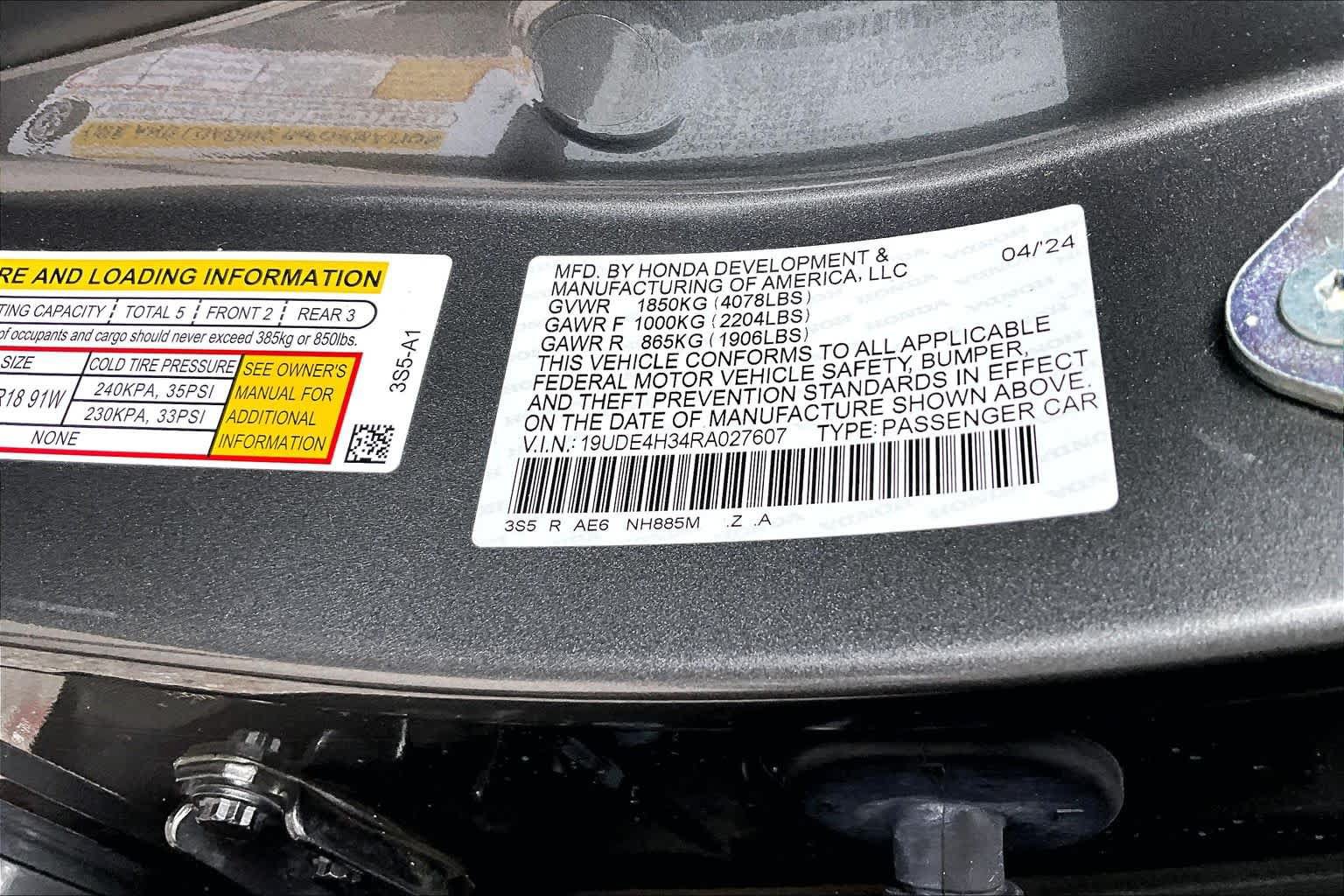Certified 2024 Acura Integra A-Spec FWD image 35