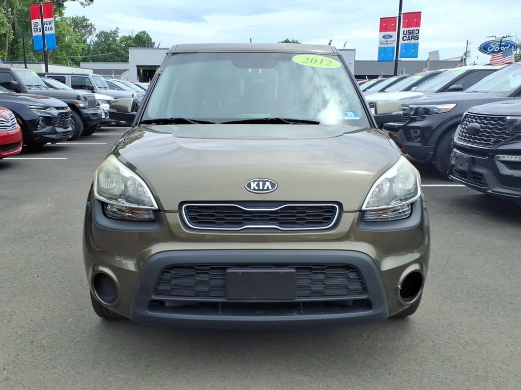 Used 2012 Kia Soul + FWD image 16