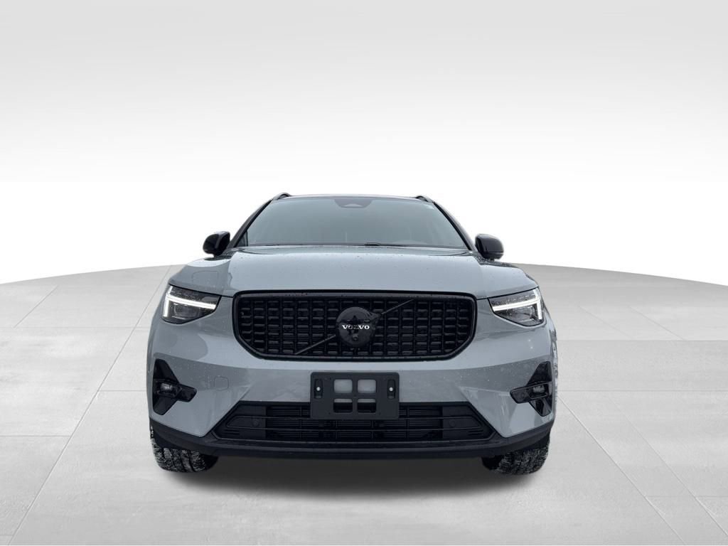 New 2026 Volvo XC40 B5 Ultra w/ Climate Package AWD/4WD image 8
