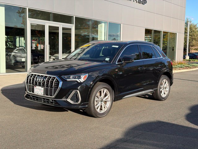 Used 2023 Audi Q3 2.0T Premium w/ Convenience Package