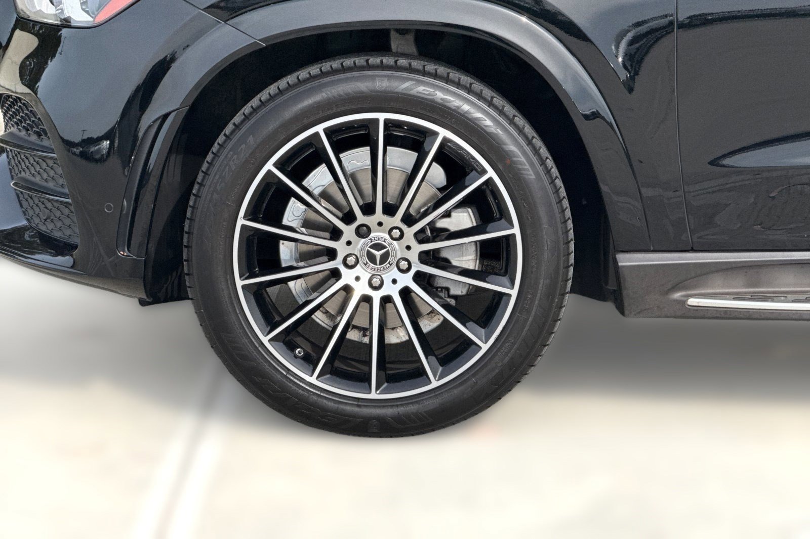 Used 2021 Mercedes-Benz GLE 350 4MATIC image 11