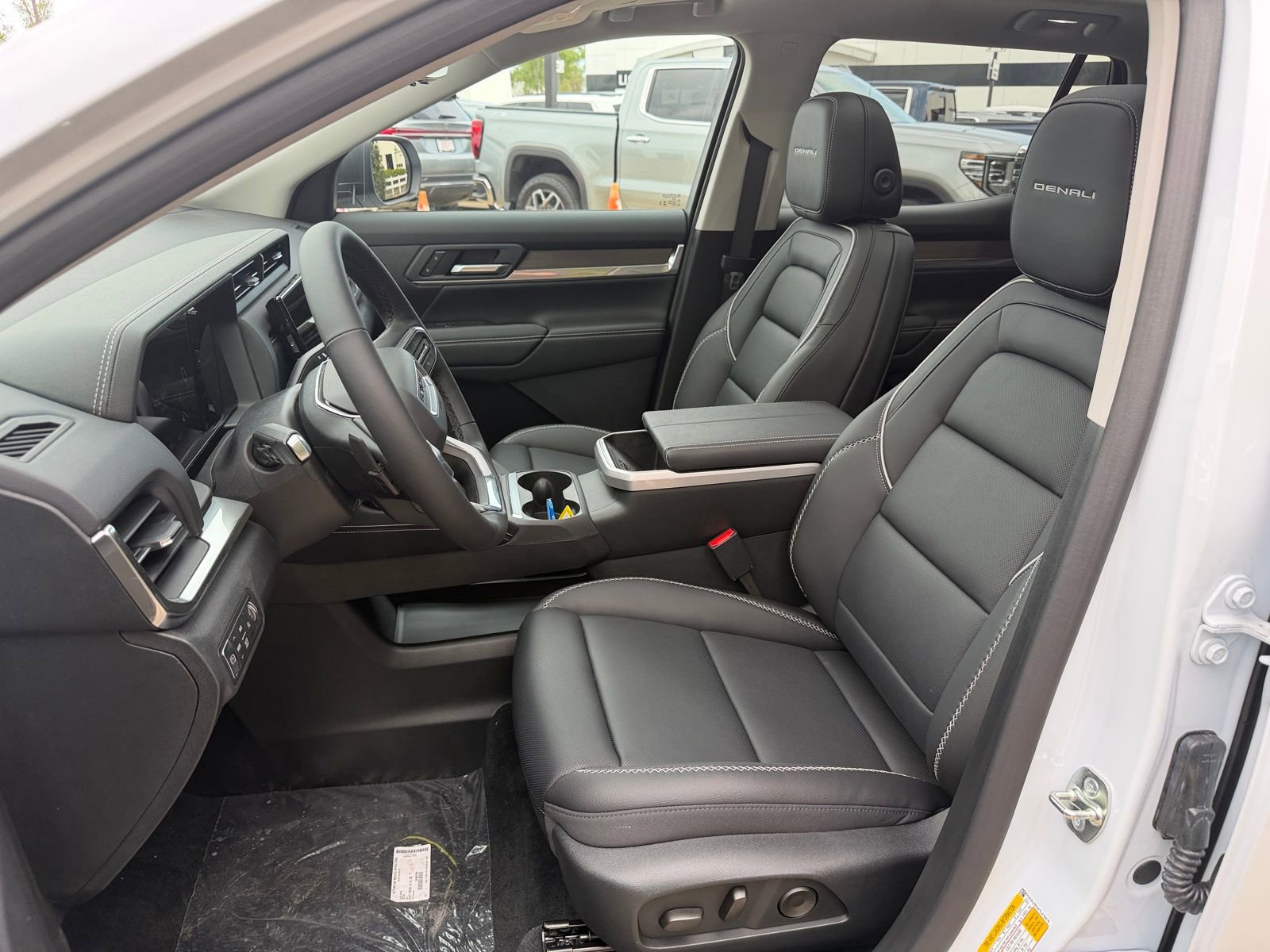 New 2026 GMC Terrain Denali AWD/4WD image 10