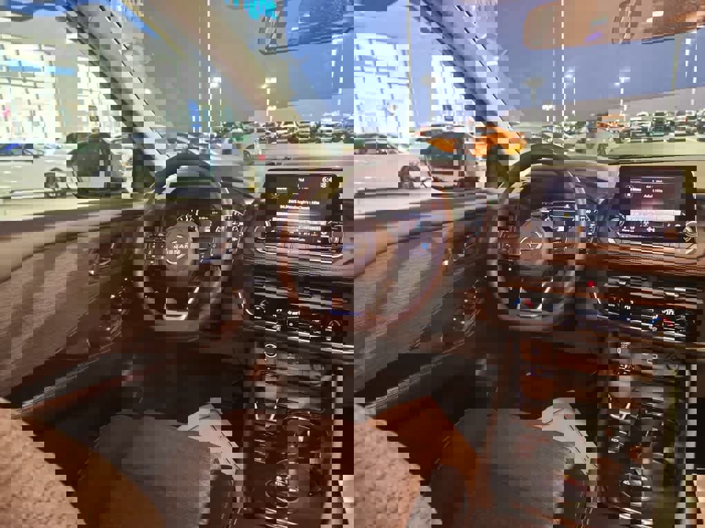 Used 2023 Nissan Rogue SV image 18