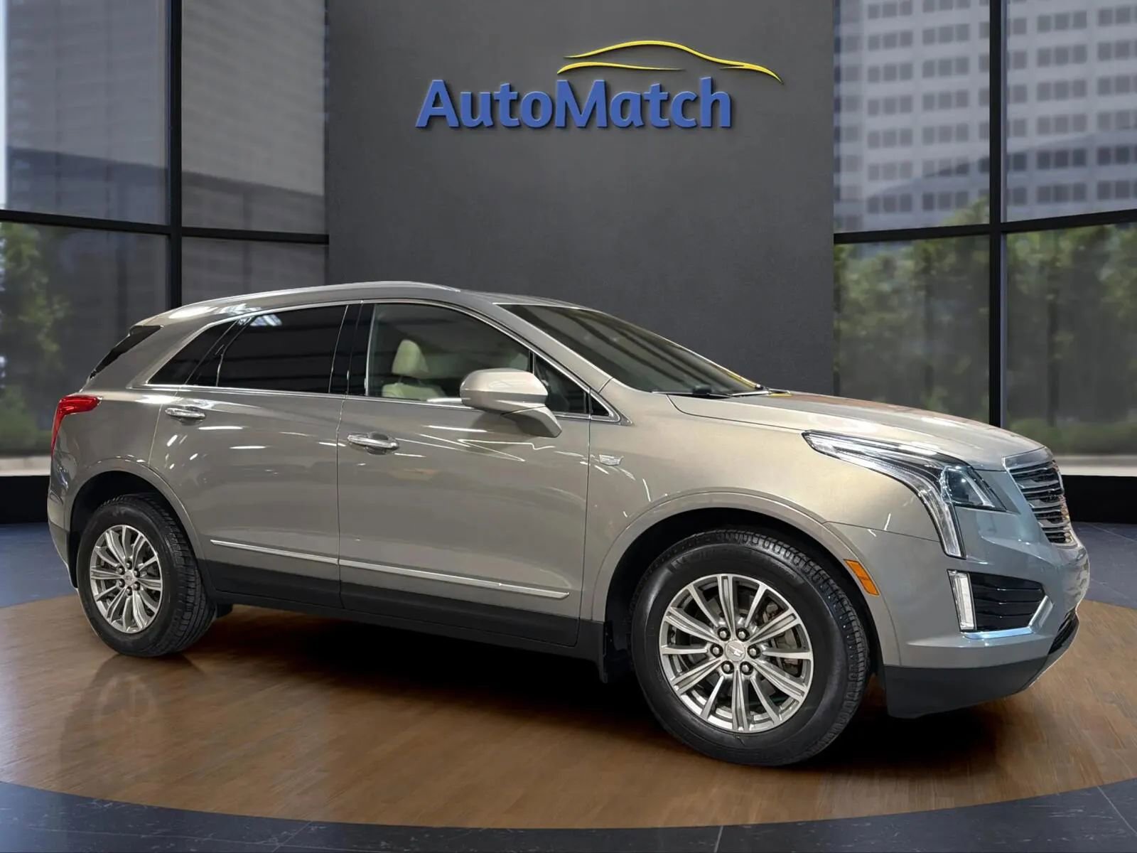 Used 2019 Cadillac XT5 Luxury AWD/4WD image 13