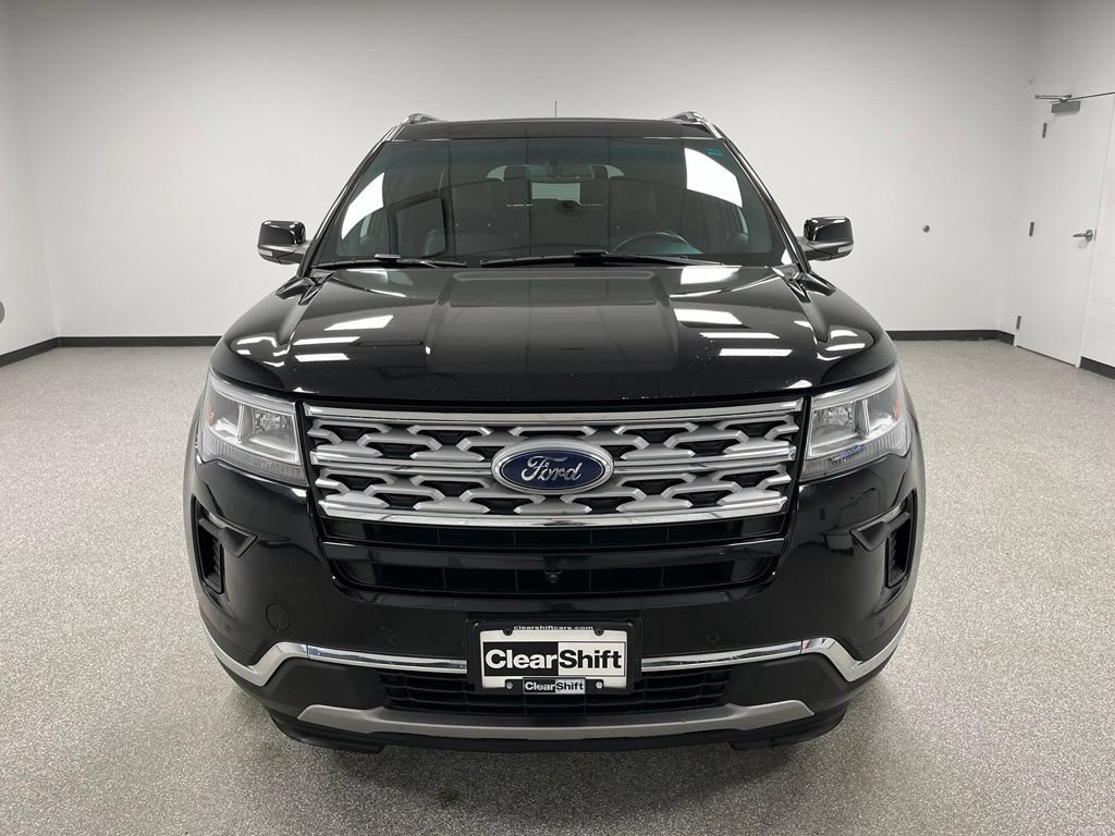 Used 2018 Ford Explorer Limited AWD/4WD image 3
