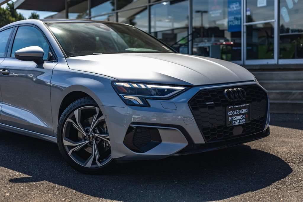 Used 2022 Audi A3 2.0T Premium Plus AWD/4WD image 3