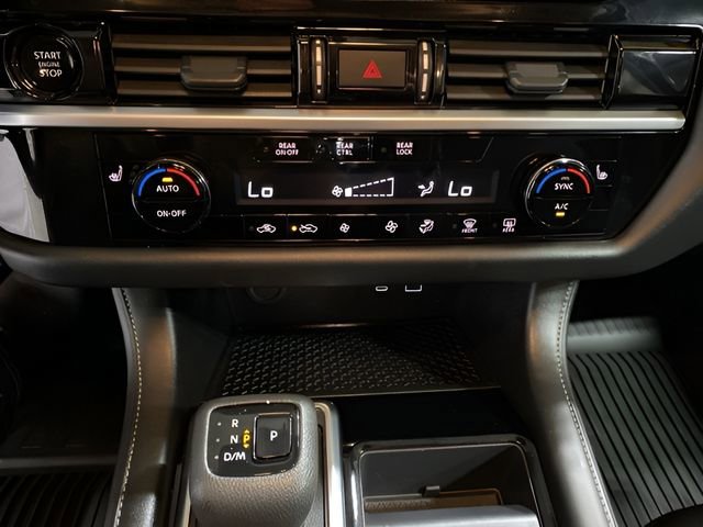 Certified 2025 Nissan Pathfinder SV AWD/4WD image 19