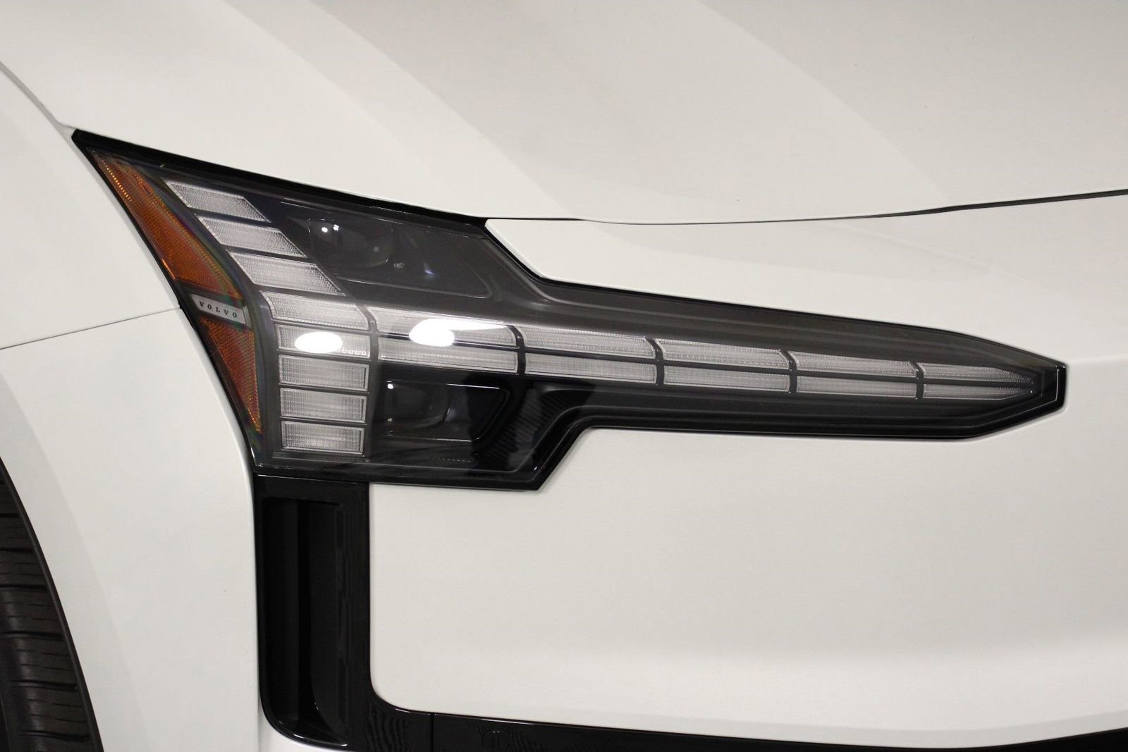 New 2026 Volvo EX30 Plus image 13