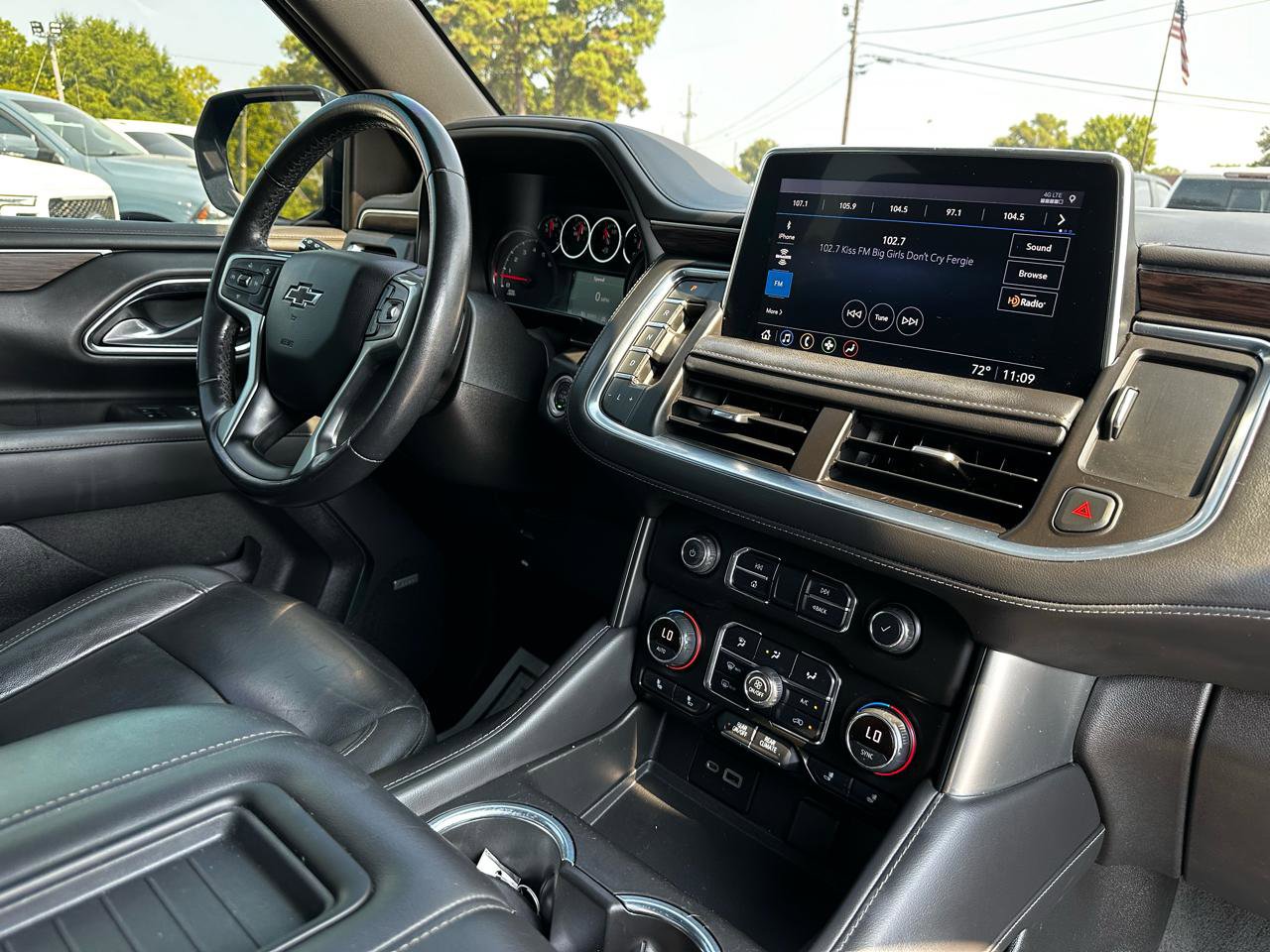 Used 2021 Chevrolet Tahoe Z71 AWD/4WD image 16