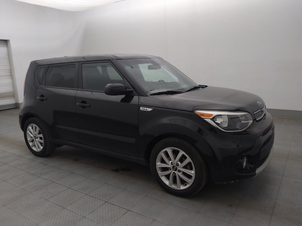 Used 2019 Kia Soul + FWD image 11