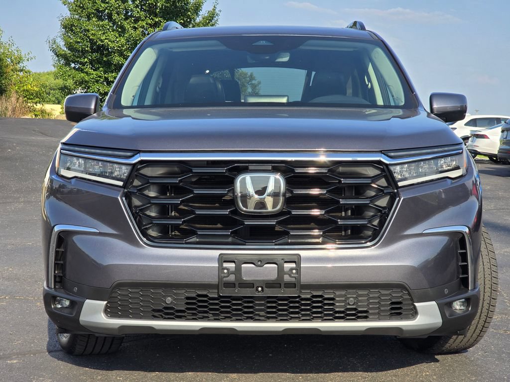 Certified 2023 Honda Pilot Touring video 3