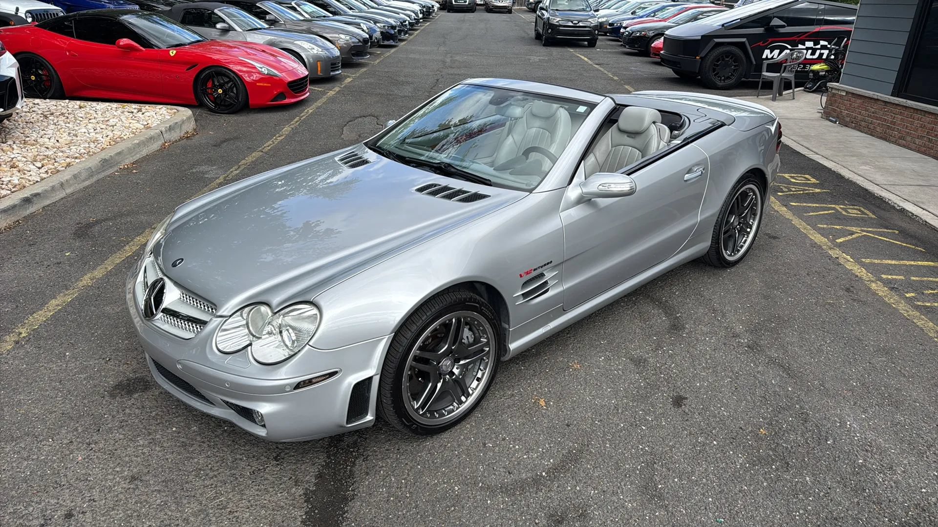 Used 2005 Mercedes-Benz SL 65 AMG image 32