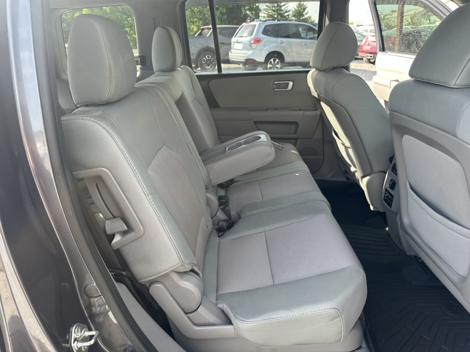 Used 2015 Honda Pilot SE image 21