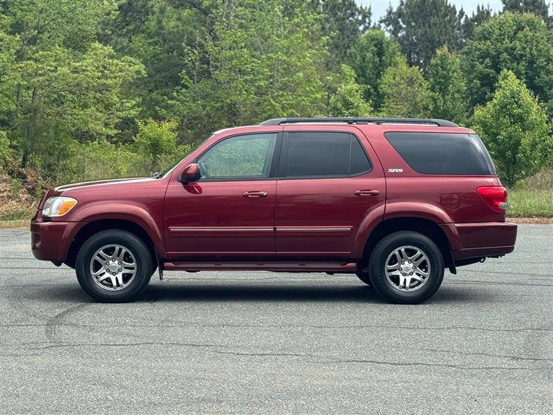 Used 2007 Toyota Sequoia SR5 AWD/4WD image 3