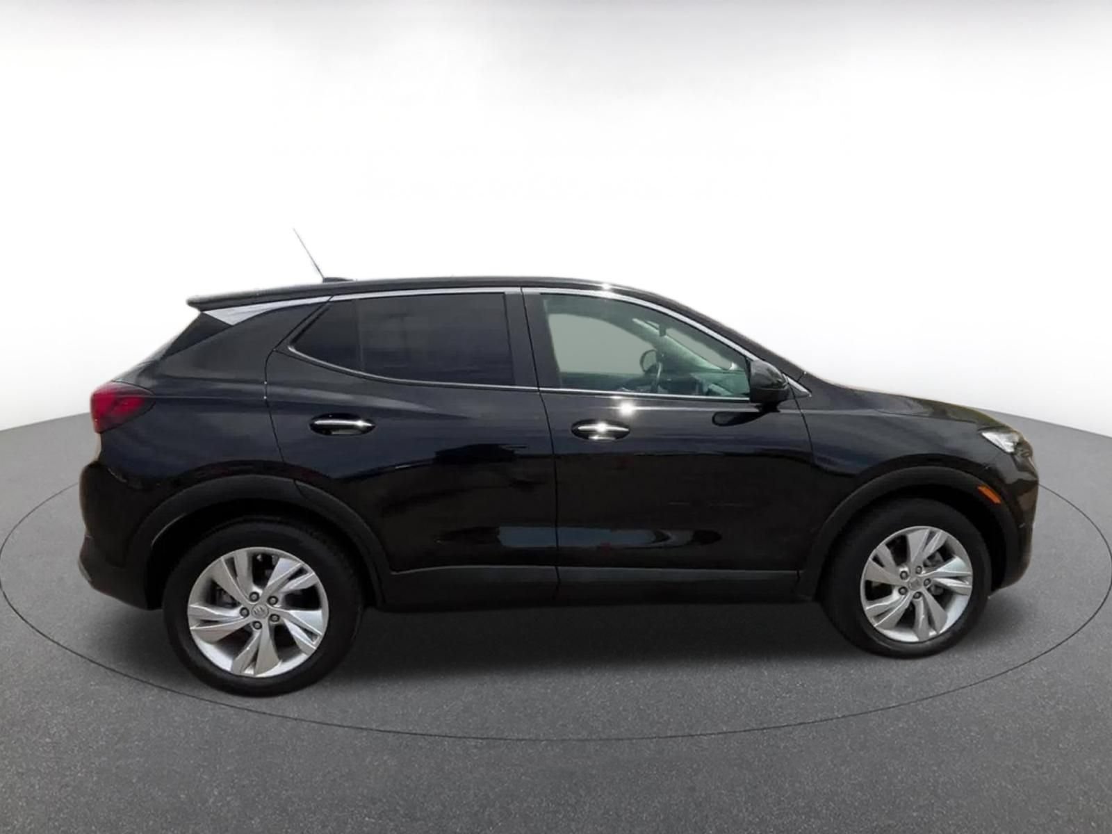 Used 2025 Buick Encore GX Preferred FWD image 16