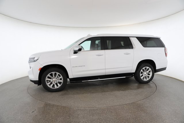 Used 2023 Chevrolet Suburban Premier image 4