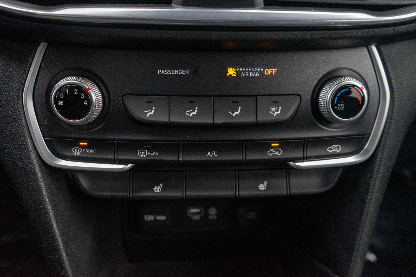 Used 2020 Hyundai Santa Fe SEL image 18