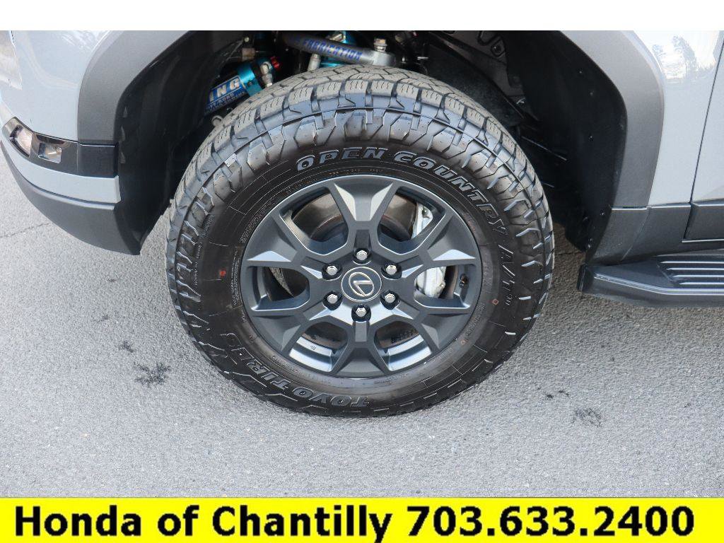 Used 2024 Lexus GX 550 image 30