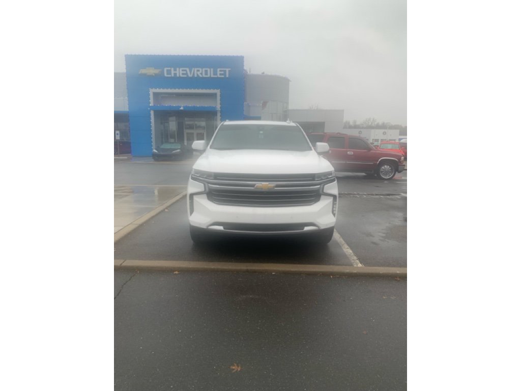 Used 2022 Chevrolet Suburban LT w/ Luxury Package video 2