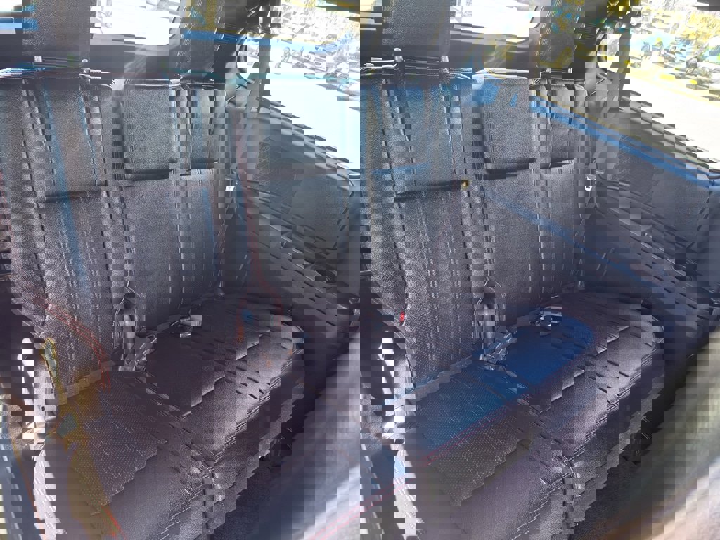 Used 2016 Dodge Grand Caravan R/T image 18