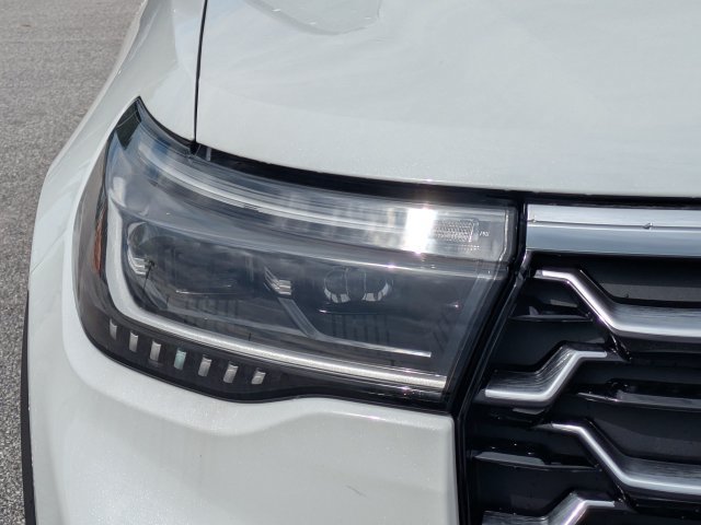 New 2026 Ford Explorer Platinum RWD image 10