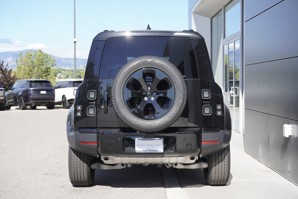 New 2026 Land Rover Defender 110 S AWD/4WD image 6