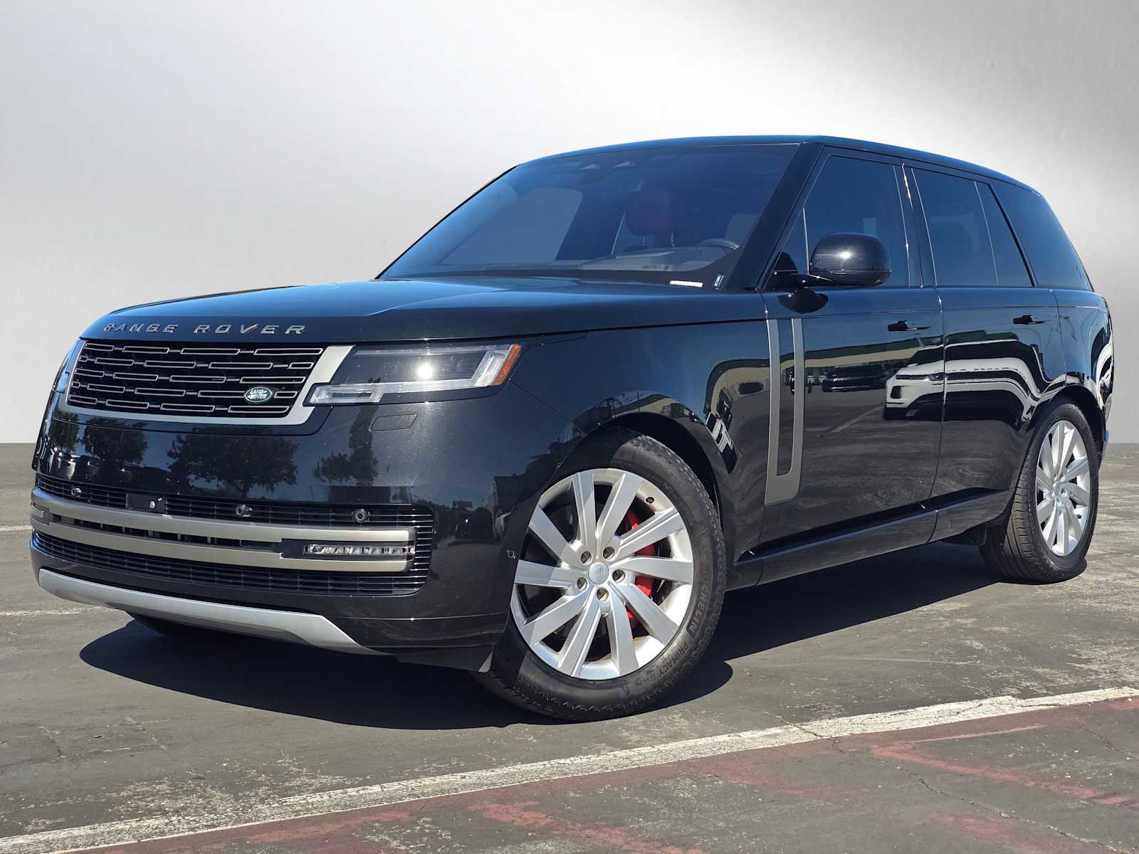 Used 2023 Land Rover Range Rover SE