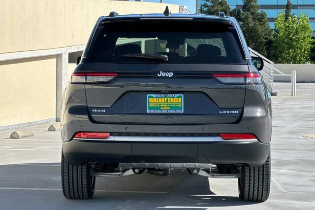 New 2026 Jeep Grand Cherokee Limited AWD/4WD image 5